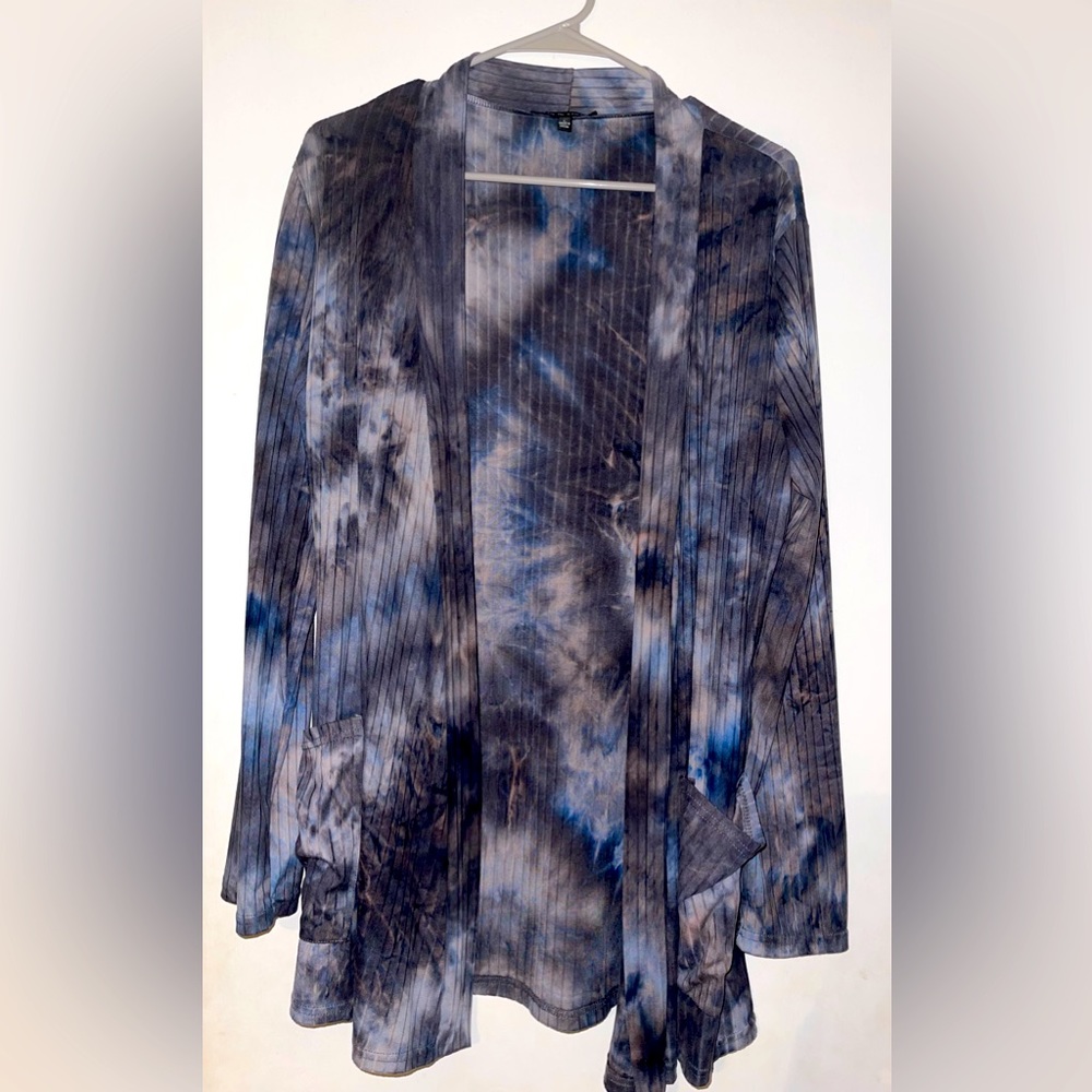 Multicolored Tie-Dye Cardigan